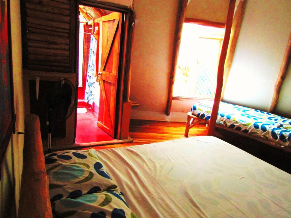 Bed and Breakfast Se Ua Manzanillo  Zewnętrze zdjęcie